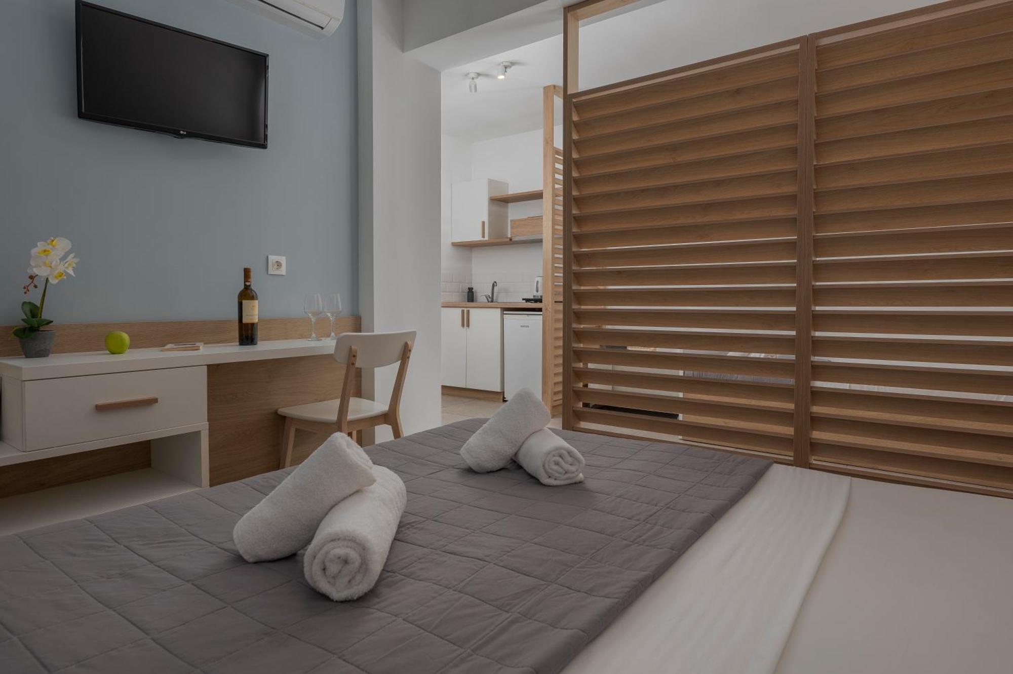 Cavo Blue Coastal Living Apartment โปไลโครโน ภายนอก รูปภาพ